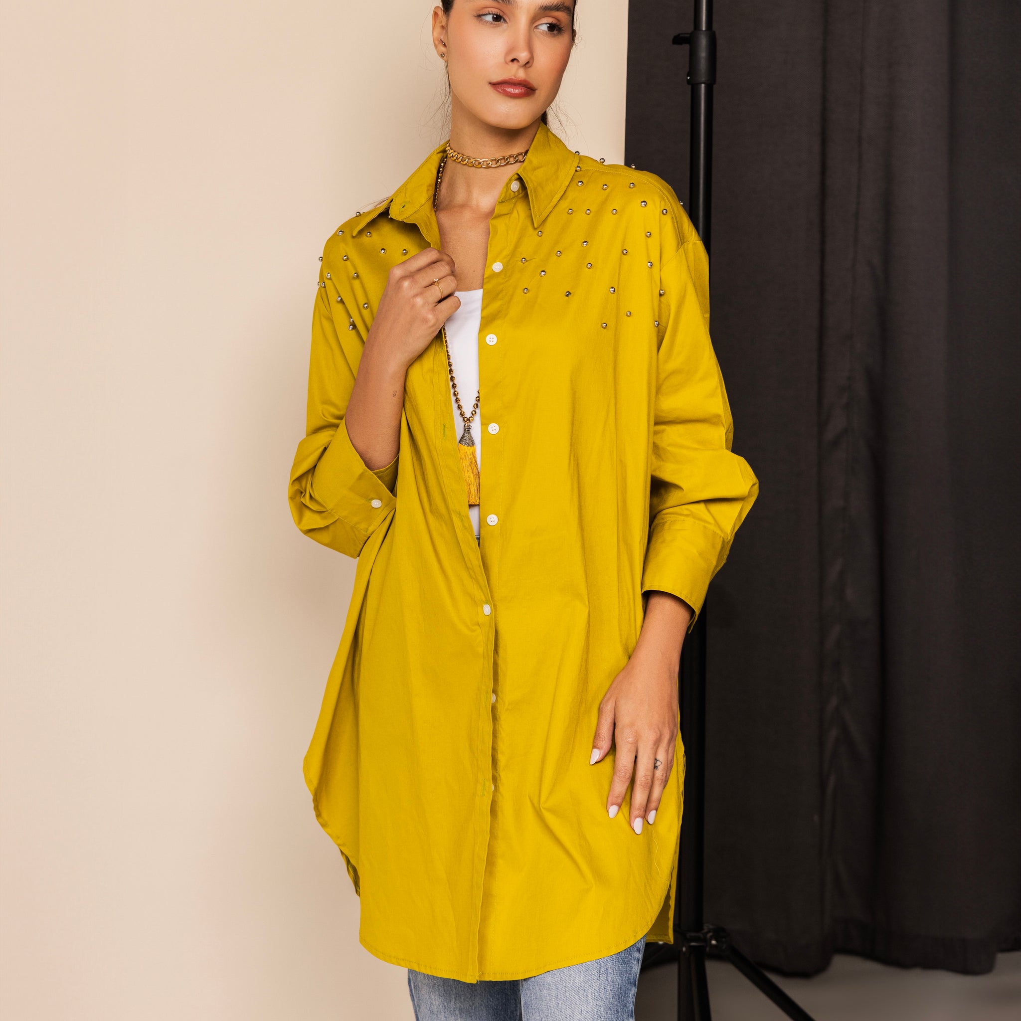 lUXE Stud chemise