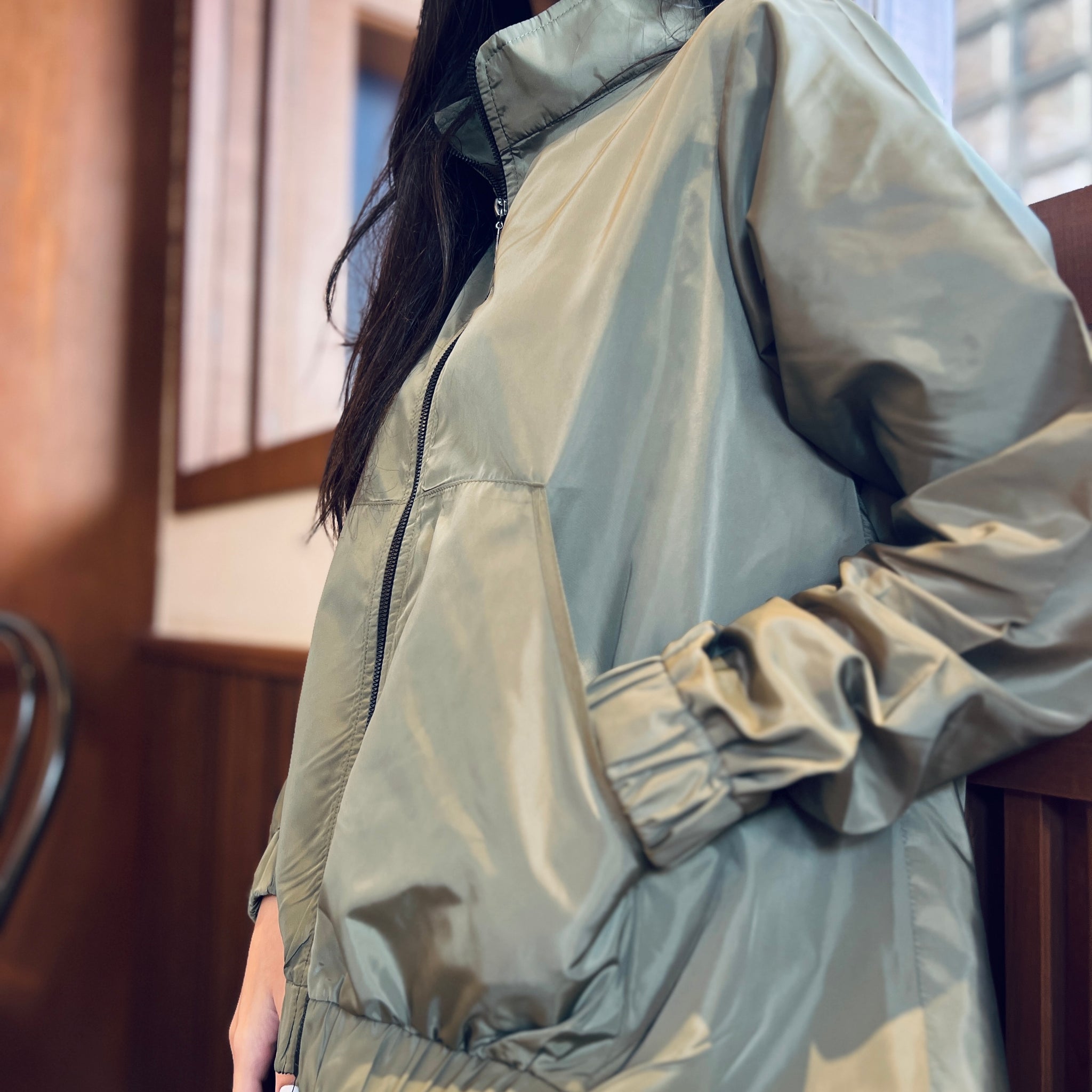 High n low waterproof jacket - Olive